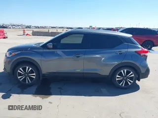 2020 Nissan Kicks SV with VIN 3N1CP5CV0LL550449, listed as a IAAI auction lot 41654345 with 71,297 mi miles. Bid and sale history available at carsss.com. Image 15.