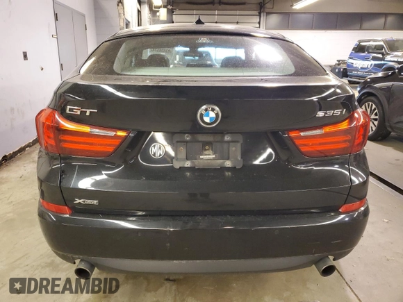 2017 BMW 5 Series 535i xDrive z VIN WBA5M4C34HD187204, wystawiony jako Copart lot #83436574 z przebiegiem 79 026 mil mil oraz Szkoda całkowita • Salvage title. Historia ofert i sprzedaży dostępna na DreamBid. Obrazek 6.
