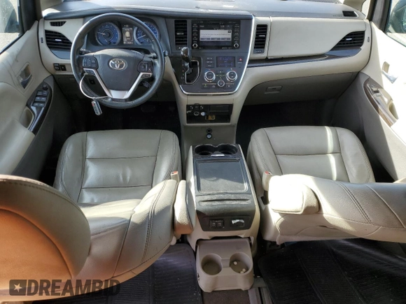 2018 Toyota Sienna XLE Auto Access Seat with VIN 5TDYZ3DC3JS945828, listed as a Copart auction lot 87716365 with 282,364 mi miles and Clean Title. Bid and sale history available at carsss.com. Image 8.