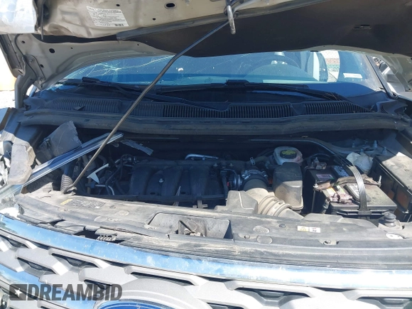 2018 Ford Explorer XLT with VIN 1FM5K7D85JGC22000, listed as a IAAI auction lot 42046406 with 227,828 mi miles and . Bid and sale history available at DreamBid. Image 10.