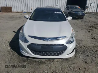 2012 Hyundai Sonata Hybrid z VIN KMHEC4A41CA035615, wystawiony jako Copart lot #57232455 z przebiegiem 177 688 mil mil oraz Szkoda całkowita • Salvage title. Historia ofert i sprzedaży dostępna na DreamBid. Obrazek 5.