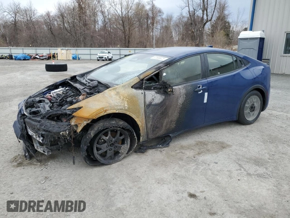 2025 Toyota Prius Plug-In Hybrid SE z VIN JTDACACU8S3040893, wystawiony jako Copart lot #52588625 z przebiegiem Nie podano mil oraz Szkoda całkowita • Salvage title. Historia ofert i sprzedaży dostępna na DreamBid. Obrazek 1.