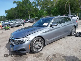 2019 BMW 5 Series 530i z VIN WBAJA5C50KBX87929, wystawiony jako IAAI lot #42546731 z przebiegiem 50 129 mil mil oraz . Historia ofert i sprzedaży dostępna na DreamBid. Obrazek 17.