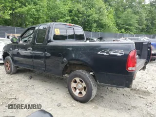 2004 Ford F-150 XL with VIN 2FTRX18W84CA68613, listed as a Copart auction lot 55626975 with 230,600 mi miles and Non repairable. Bid and sale history available at DreamBid. Image 2.