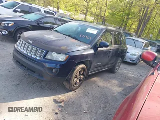 2014 Jeep Compass Latitude with VIN 1C4NJCEAXED531969, listed as a IAAI auction lot 42009220 with 189,303 mi miles. Bid and sale history available at carsss.com. Image 2.