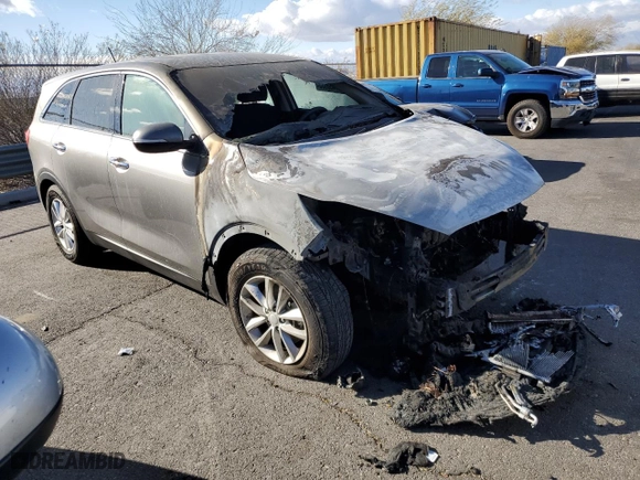 2018 Kia Sorento L with VIN 5XYPG4A32JG412085, listed as a Copart auction lot 44460635 with 0 mi miles and Salvage Title. Bid and sale history available at carsss.com. Image 4.