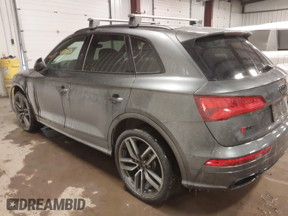 2019 Audi SQ5 Premium Plus z VIN WA1B4AFY1K2097033, wystawiony jako IAAI lot #41433068 z przebiegiem 47 730 mil mil oraz . Historia ofert i sprzedaży dostępna na DreamBid. Obrazek 3.