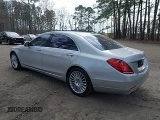 2015 Mercedes-Benz S-Class S 550 with VIN WDDUG8CBXFA151686, listed as a IAAI auction lot 41770180 with 132,516 mi miles. Bid and sale history available at carsss.com. Image 3.