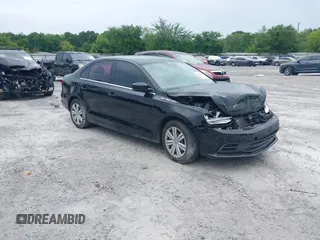 2017 Volkswagen Jetta S z VIN 3VW2B7AJ1HM380152, wystawiony jako IAAI lot #42202775 z przebiegiem 143 843 mil mil oraz . Historia ofert i sprzedaży dostępna na DreamBid. Obrazek 1.
