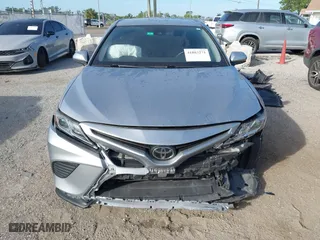 2020 Toyota Camry SE with VIN 4T1G11AK5LU357877, listed as a IAAI auction lot 41883271 with 111,246 mi miles. Bid and sale history available at carsss.com. Image 6.