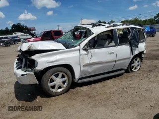 2008 GMC Envoy SLE2 with VIN 1GKDS13S382172154, listed as a Copart auction lot 61026404 with 166,182 mi miles and Salvage Title. Bid and sale history available at carsss.com. Image 1.