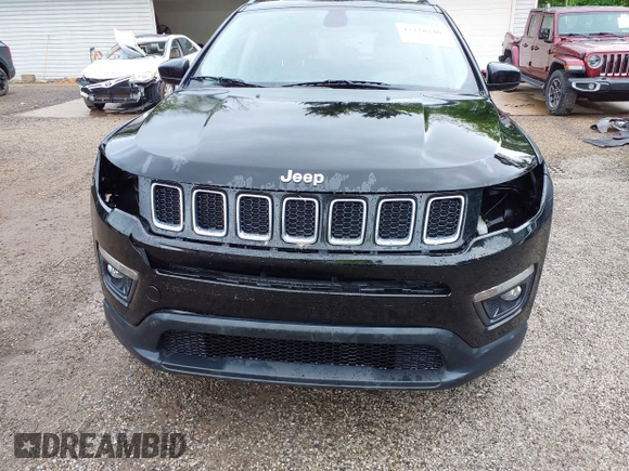 2017 Jeep Compass Latitude с VIN 3C4NJDBB7HT679532, выставлен на аукционе IAAI как лот 42228130 с пробегом 116 505 миль миль и . История ставок и продаж доступна на DreamBid. Изображение 6.