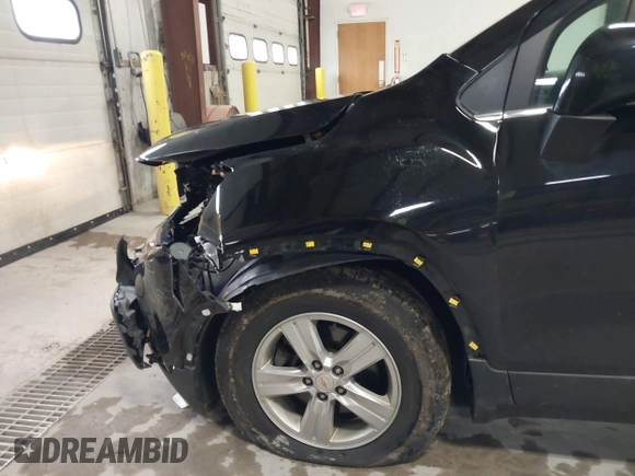 2020 Chevrolet Trax LT z VIN KL7CJLSB0LB092579, wystawiony jako IAAI lot #42038124 z przebiegiem 101 605 mil mil oraz . Historia ofert i sprzedaży dostępna na DreamBid. Obrazek 18.