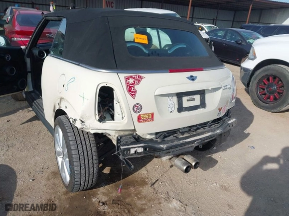 2014 MINI Cooper Convertible S with VIN WMWZP3C59ET707323, listed as a IAAI auction lot 41215805 with NaN miles. Bid and sale history available at carsss.com. Image 6.