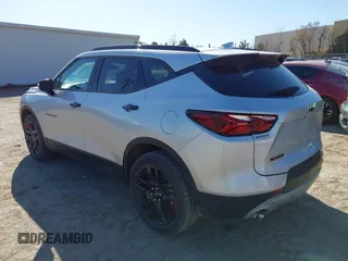 2021 Chevrolet Blazer LT z VIN 3GNKBCRS3MS528825, wystawiony jako IAAI lot #41756446 z przebiegiem 104 053 mil mil oraz . Historia ofert i sprzedaży dostępna na DreamBid. Obrazek 3.