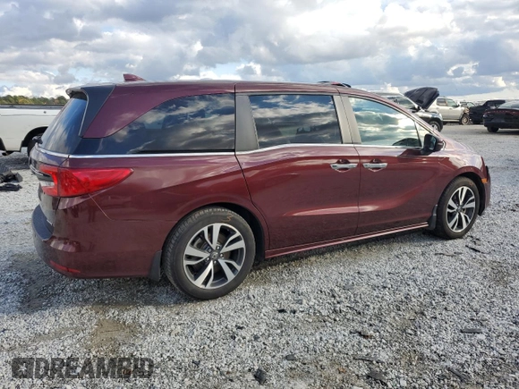 2021 Honda Odyssey Touring with VIN 5FNRL6H86MB021678, listed as a Copart auction lot 85002174 with 103,166 mi miles and Salvage Title. Bid and sale history available at carsss.com. Image 3.