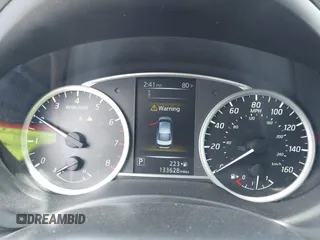 2018 Nissan Sentra SR with VIN 3N1AB7AP2JY234041, listed as a IAAI auction lot 42060438 with 133,628 mi miles and . Bid and sale history available at DreamBid. Image 7.