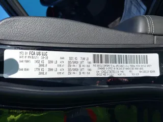 2019 Dodge Durango R/T z VIN 1C4SDJCT3KC551114, wystawiony jako IAAI lot #41833823 z przebiegiem 90 860 mil mil oraz . Historia ofert i sprzedaży dostępna na DreamBid. Obrazek 9.