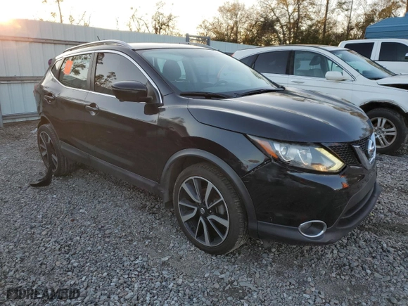 2017 Nissan Rogue Sport SV with VIN JN1BJ1CP7HW015918, listed as a Copart auction lot 46916185 with 95,613 mi miles and Non Repairable. Bid and sale history available at carsss.com. Image 4.