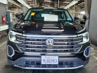 2024 Volkswagen Atlas SE with VIN 1V2HR2CA7RC565297, listed as a IAAI auction lot 42844488 with 24,398 mi miles and . Bid and sale history available at DreamBid. Image 23.