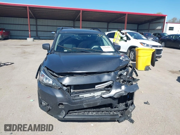 2021 Subaru Crosstrek Premium z VIN JF2GTAEC4M8279380, wystawiony jako IAAI lot #42181035 z przebiegiem 86 982 mil mil oraz . Historia ofert i sprzedaży dostępna na DreamBid. Obrazek 13.