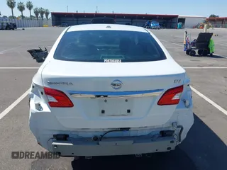 2015 Nissan Sentra SV z VIN 3N1AB7AP6FY221199, wystawiony jako IAAI lot #42360738 z przebiegiem 153 802 mil mil oraz . Historia ofert i sprzedaży dostępna na DreamBid. Obrazek 17.