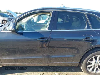 2012 Audi Q5 Premium Plus z VIN WA1LFAFP9CA122693, wystawiony jako IAAI lot #42123933 z przebiegiem 137 250 mil mil oraz . Historia ofert i sprzedaży dostępna na DreamBid. Obrazek 15.