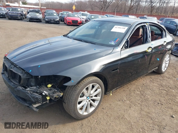 2013 BMW 5 Series 528i xDrive with VIN WBAXH5C54DD107785, listed as a IAAI auction lot 41781348 with 80,086 mi miles. Bid and sale history available at carsss.com. Image 22.