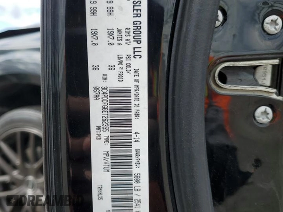 2014 Dodge Journey R/T z VIN 3C4PDDFG6ET262355, wystawiony jako Copart lot #56803935 z przebiegiem 99 562 mil mil oraz Szkoda całkowita • Salvage title. Historia ofert i sprzedaży dostępna na DreamBid. Obrazek 13.