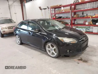 2013 Ford Focus Titanium with VIN 1FADP3J26DL221384, listed as a IAAI auction lot 41820725 with 222,380 mi miles and . Bid and sale history available at carsss.com. Image 1.