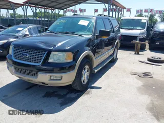 2006 Ford Expedition Eddie Bauer z VIN 1FMPU17596LB00921, wystawiony jako IAAI lot #42388660 z przebiegiem Nie podano mil oraz . Historia ofert i sprzedaży dostępna na DreamBid. Obrazek 19.