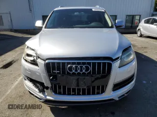 2011 Audi Q7 Premium Plus z VIN WA1LGAFE6BD009566, wystawiony jako Copart lot #46506925 z przebiegiem 121 896 mil mil oraz Szkoda całkowita • Salvage title. Historia ofert i sprzedaży dostępna na DreamBid. Obrazek 5.