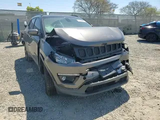 2020 Jeep Compass Altitude with VIN 3C4NJCBB4LT205864, listed as a Copart auction lot 51979885 with 55,541 mi miles and Salvage Title. Bid and sale history available at carsss.com. Image 10.