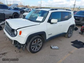 2017 Jeep Renegade Latitude with VIN ZACCJABB9HPG11083, listed as a IAAI auction lot 41475514 with 121,820 mi miles. Bid and sale history available at carsss.com. Image 18.