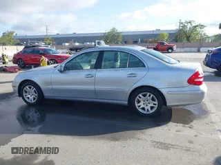 2004 Mercedes-Benz E 320 with VIN WDBUF65J84A487595, listed as a IAAI auction lot 41993629 with 212,359 mi miles and . Bid and sale history available at carsss.com. Image 14.