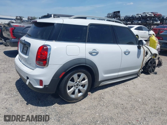 2019 MINI Countryman Cooper with VIN WMZYS7C50K3F46041, listed as a IAAI auction lot 42085025 with Not provided miles and . Bid and sale history available at DreamBid. Image 4.
