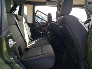 2022 Jeep Wrangler Unlimited Rubicon with VIN 1C4HJXFG5NW218596, listed as a Copart auction lot 42034614 with 40,085 mi miles and Salvage title. Bid and sale history available at DreamBid. Image 10.