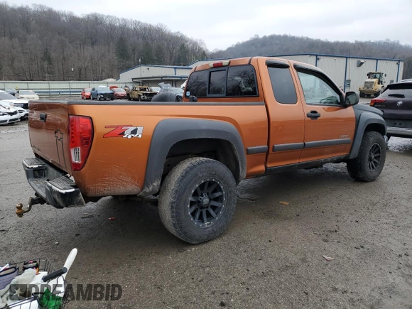 2004 Chevrolet Colorado LS Z71 with VIN 1GCDT196X48162778, listed as a Copart auction lot 47018705 with 196,689 mi miles and Salvage Title. Bid and sale history available at carsss.com. Image 3.