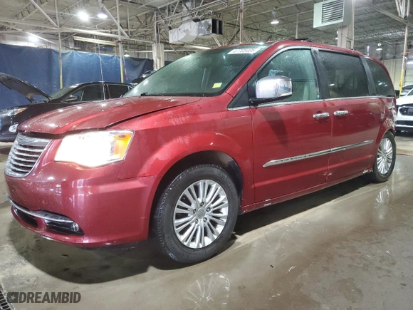 2015 Chrysler Town & Country Touring-L with VIN 2C4RC1CG4FR619972, listed as a Copart auction lot 47705405 with 178,819 mi miles and Clean Title. Bid and sale history available at carsss.com. Image 1.
