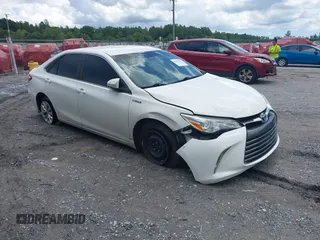 2015 Toyota Camry LE z VIN 4T1BD1FKXFU166549, wystawiony jako IAAI lot #42439427 z przebiegiem 298 666 mil mil oraz . Historia ofert i sprzedaży dostępna na DreamBid. Obrazek 1.