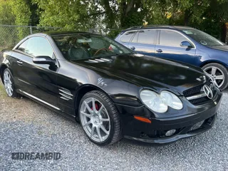 2005 Mercedes-Benz SL 500 z VIN WDBSK75F35F093334, wystawiony jako Copart lot #59240565 z przebiegiem 122 760 mil mil oraz Czysty tytuł • Clean title. Historia ofert i sprzedaży dostępna na DreamBid. Obrazek 1.