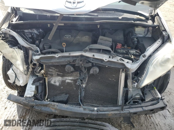 2017 Toyota Sienna XLE Auto Access Seat with VIN 5TDYZ3DCXHS794013, listed as a Copart auction lot 60815065 with 178,562 mi miles and Salvage title. Bid and sale history available at DreamBid. Image 12.