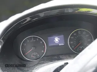 2021 Kia Seltos EX z VIN KNDERCAAXM7152773, wystawiony jako IAAI lot #42358182 z przebiegiem 49 120 mil mil oraz . Historia ofert i sprzedaży dostępna na DreamBid. Obrazek 7.