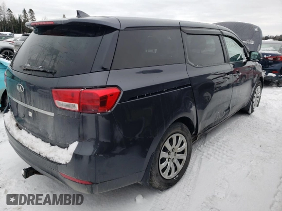 2017 Kia Sedona L with VIN KNDMA5C18H6341624, listed as a Copart auction lot 41858055 with 175,566 mi miles and Salvage Title. Bid and sale history available at carsss.com. Image 3.