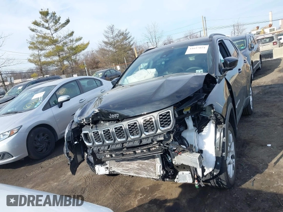 2024 Jeep Compass Latitude Lux with VIN 3C4NJDFN0RT140417, listed as a IAAI auction lot 41657031 with 4,449 mi miles and . Bid and sale history available at DreamBid. Image 12.