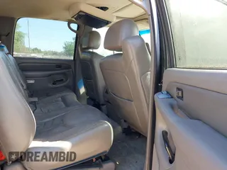 2003 GMC Yukon XL Denali with VIN 1GKFK66U43J248482, listed as a IAAI auction lot 42073907 with 286,896 mi miles. Bid and sale history available at carsss.com. Image 8.