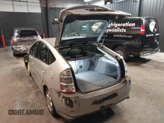 2008 Toyota Prius with VIN JTDKB20U983307324, listed as a IAAI auction lot 42383980 with 193,311 mi miles and . Bid and sale history available at DreamBid. Image 3.