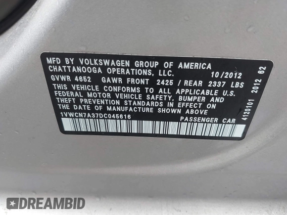 2013 Volkswagen Passat SEL Premium z VIN 1VWCN7A37DC045616, wystawiony jako IAAI lot #42381835 z przebiegiem 130 535 mil mil oraz . Historia ofert i sprzedaży dostępna na DreamBid. Obrazek 9.