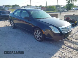 2010 Mercury Milan Premier with VIN 3MEHM0JA9AR632011, listed as a IAAI auction lot 41972946 with 211,955 mi miles. Bid and sale history available at carsss.com. Image 1.
