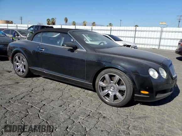 2007 Bentley Continental GT z VIN SCBDR33W17C050619, wystawiony jako Copart lot #84768364 z przebiegiem 248 389 mil mil oraz Szkoda całkowita • Salvage title. Historia ofert i sprzedaży dostępna na DreamBid. Obrazek 4.